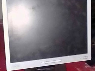 HP MONITOR FOR SALE