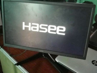 HASEE COMPUTER MONITOR FOR SALE