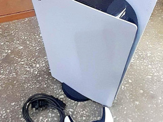 PS5 Game Consoles Available