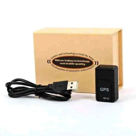 mini-gps-tracker-big-0