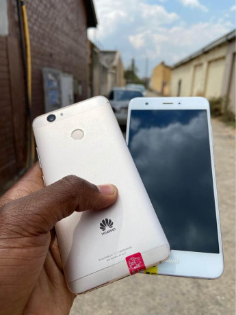 huawei-nova-64gb-big-1