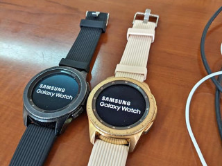 SAMSUNG GALAXY WATCH (42MM Black)