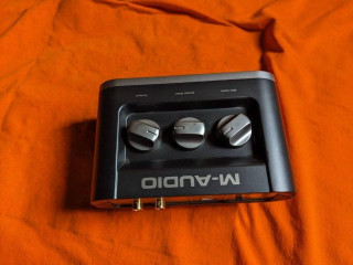 1 CHANNEL M AUDIO M-TRACK SOUND CARD