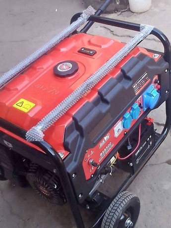 very-powerful-generator-big-1
