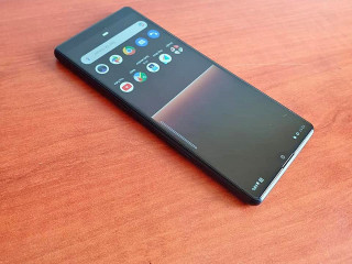 SONY XPERIA L4