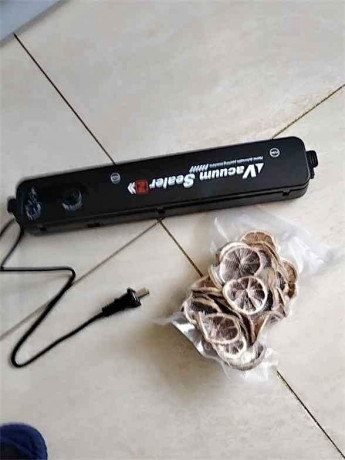 new-electric-food-paxkaging-machine-for-sale-big-0