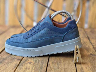 TIMBERLAND LOW CUT SNEAKERS