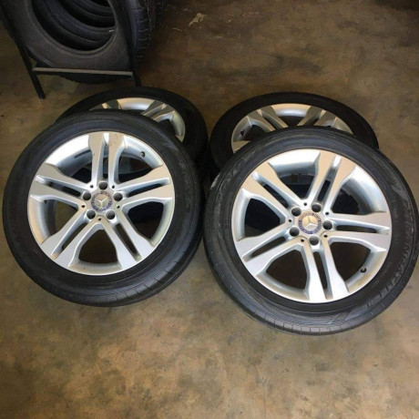 18-inch-benz-rimz-and-tyres-big-1