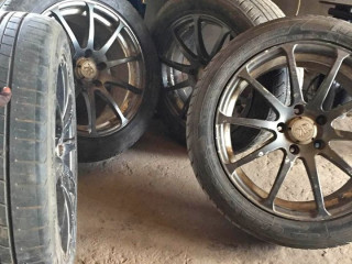 Magrims and Tyres R17