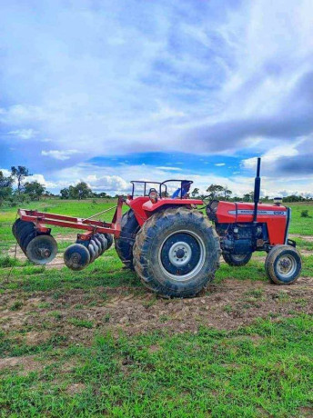 massey-ferguson-mf290-tractor-big-0
