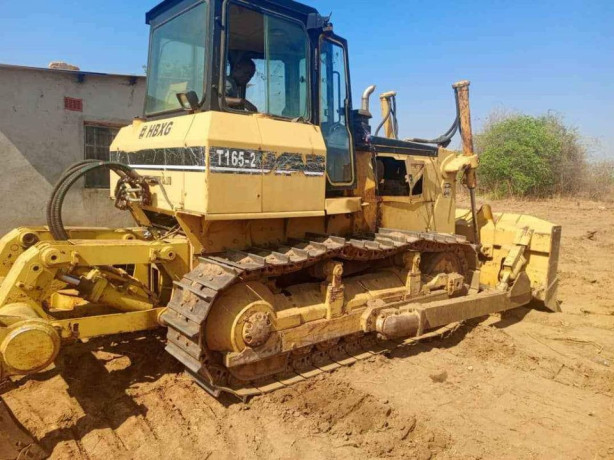 hbxg-t165-2-bulldozer-for-sale-big-2