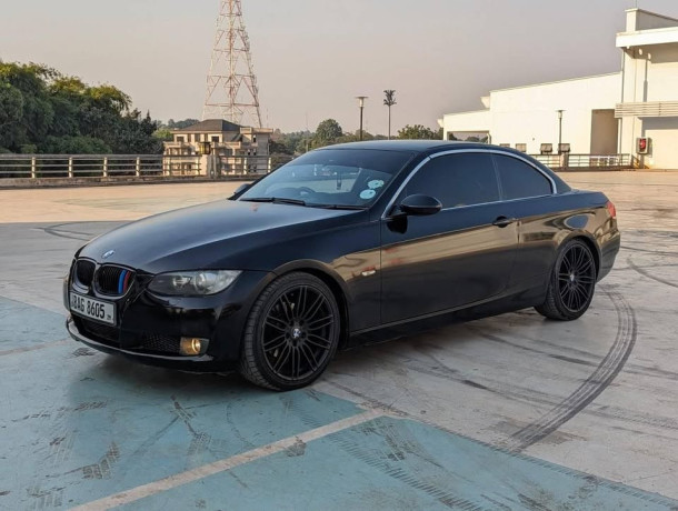 bmw-325i-convertible-big-1