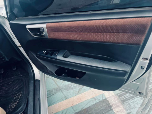 toyota-axio-for-sale-big-3