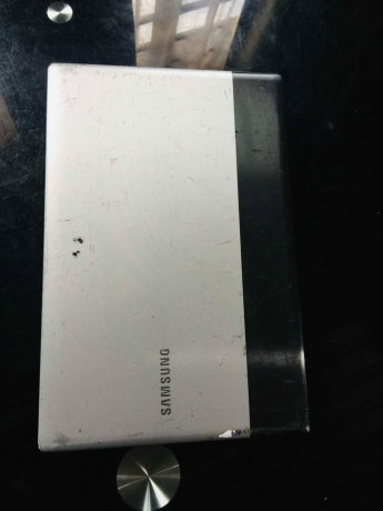 samsung-laptop-for-sale-big-2