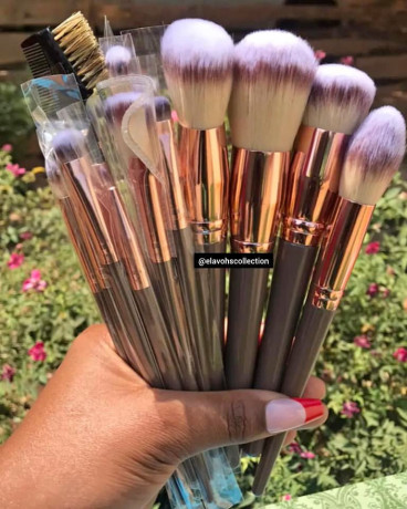 15-pieces-make-up-brushes-big-1
