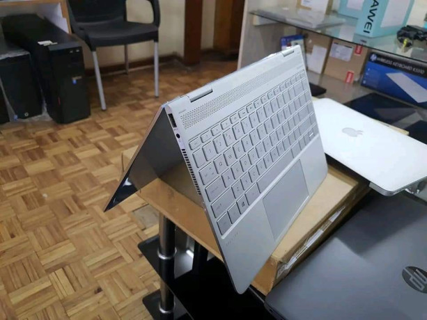 hp-laptop-for-sale-big-2