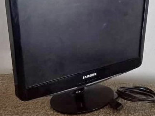 SAMSUNG MONITOR FOR SALE